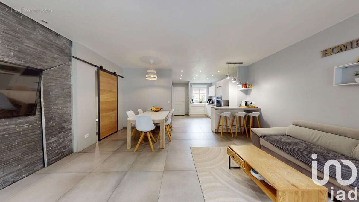 Photo 8 - Maison à MONTEREAU-FAULT-YONNE