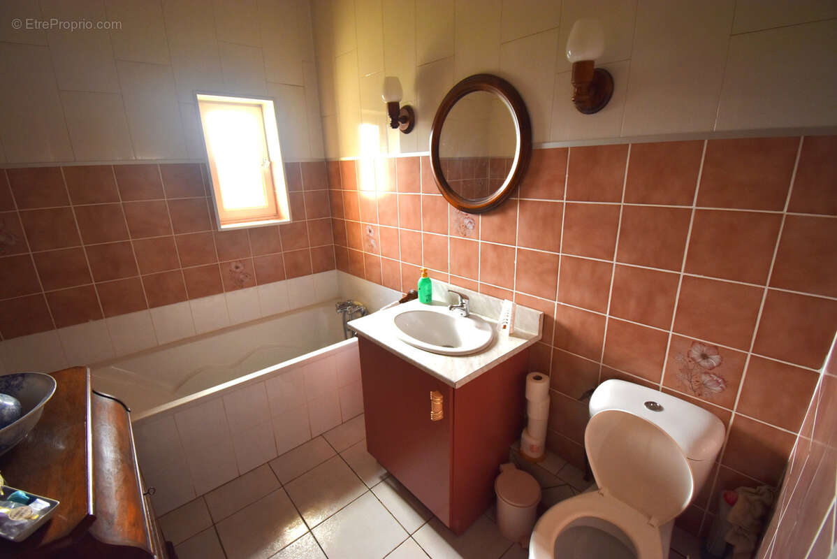 Maison à AILLEVILLERS-ET-LYAUMONT