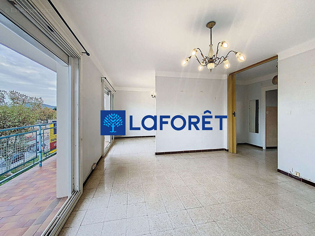 Appartement à LA GARDE