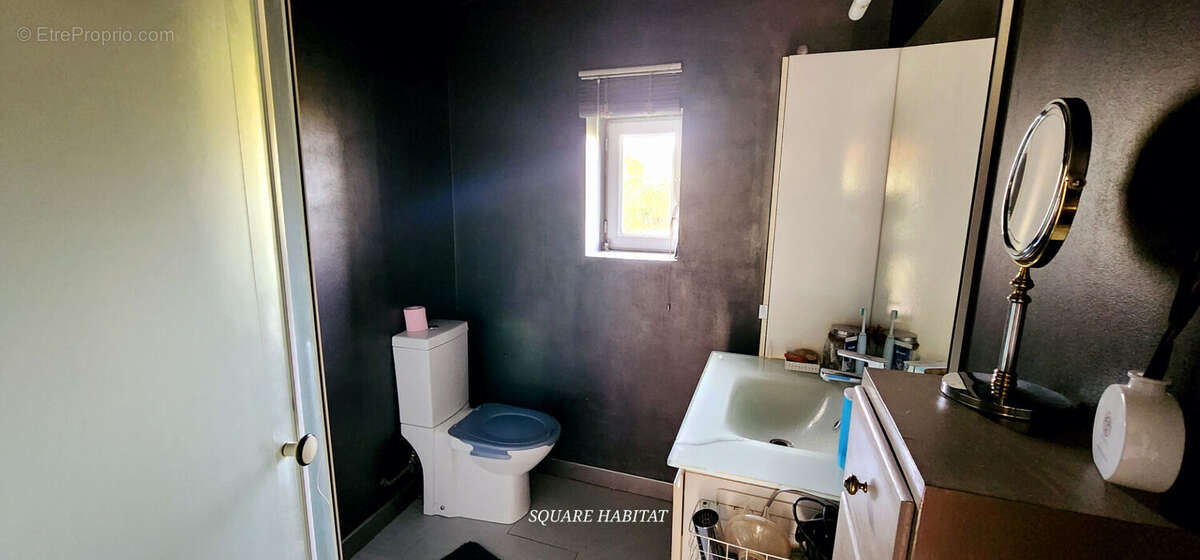 Maison à LA BAZOCHE-GOUET