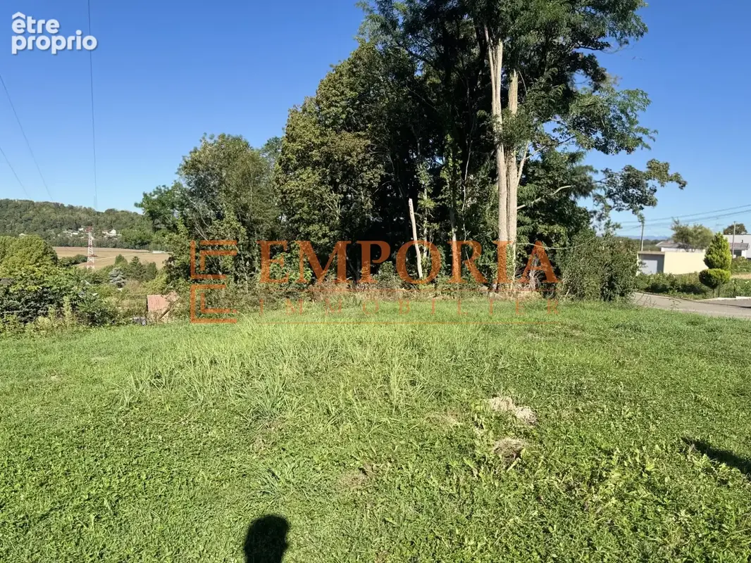 Photo Terrain à Brunstatt au prix de 88 000€