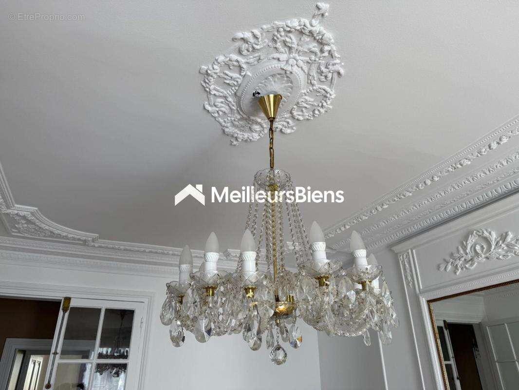 Appartement à ENGHIEN-LES-BAINS