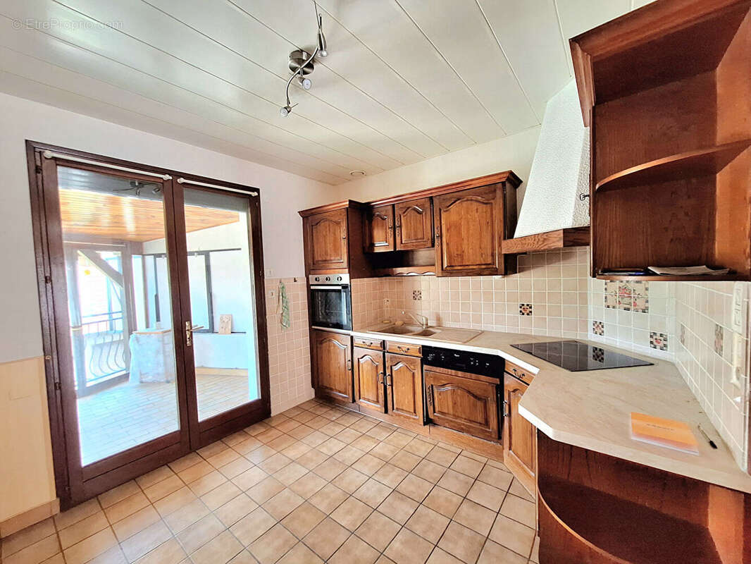 Maison à MONTLUCON