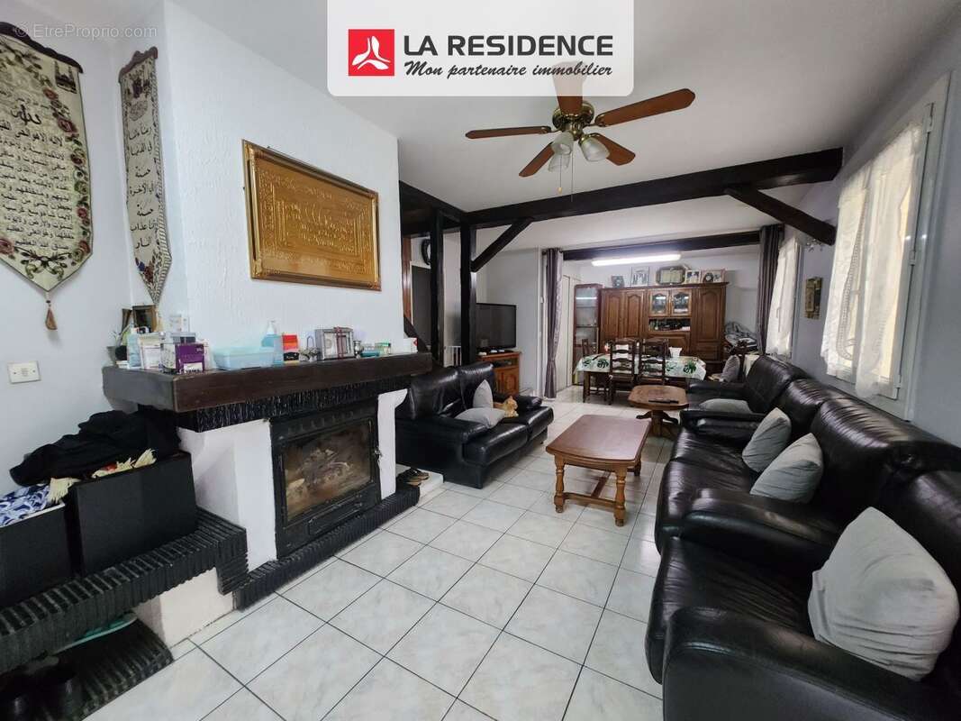 Maison à MONTIGNY-LES-CORMEILLES