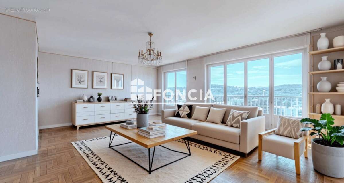 Appartement à SAINTE-FOY-LES-LYON