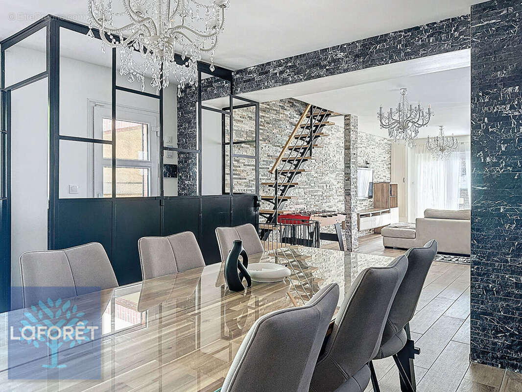 Maison à VALENCIENNES