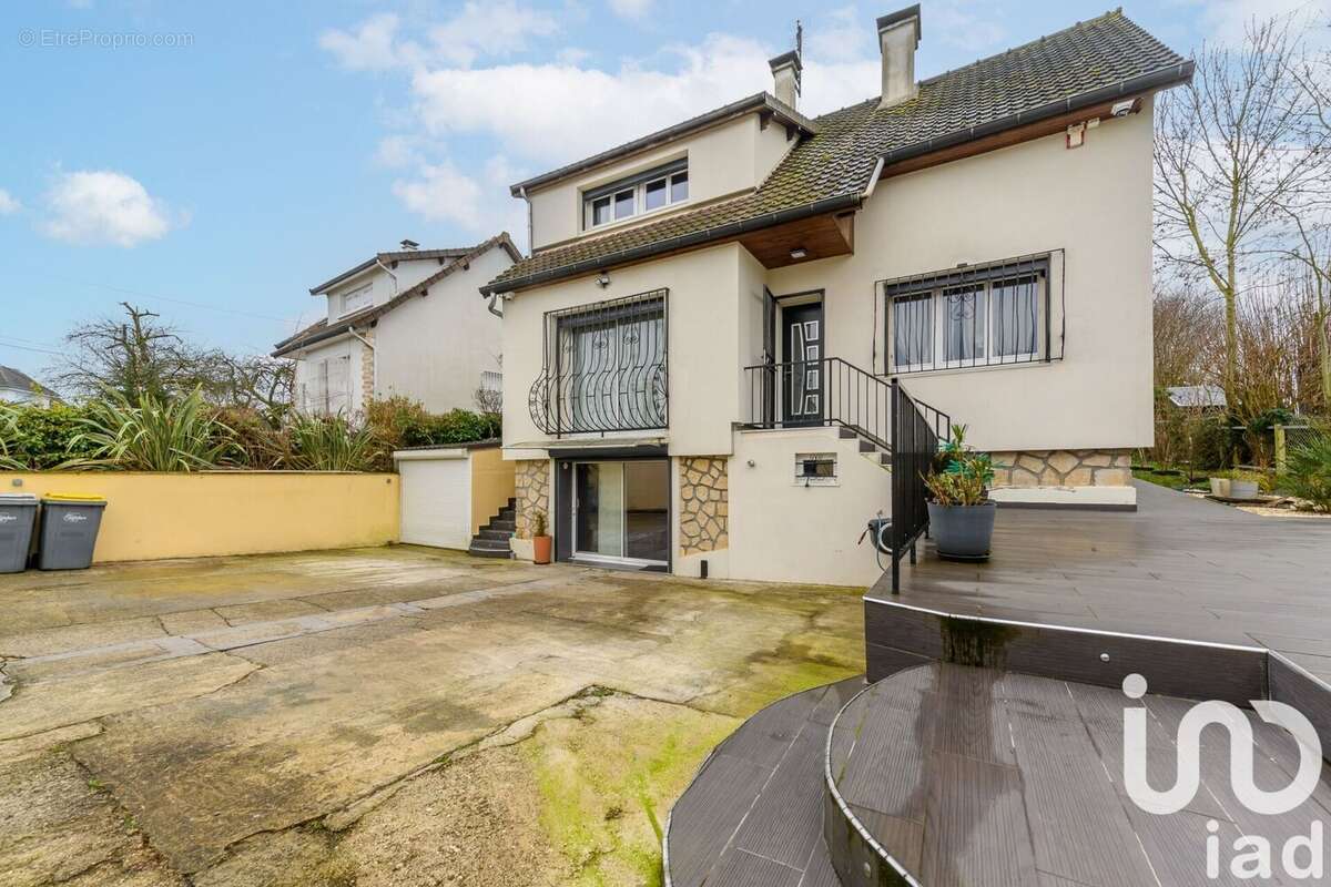 Photo 2 - Maison à FONTENAY-EN-PARISIS