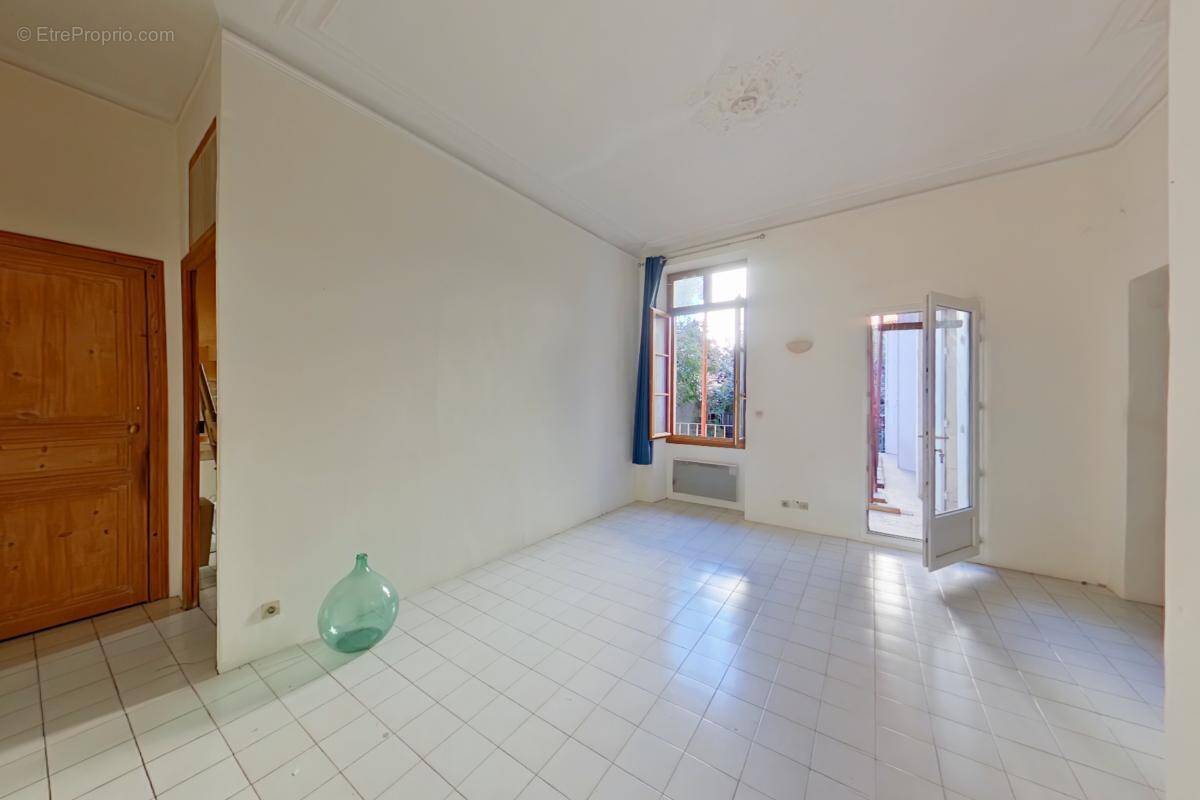 Appartement à NIMES