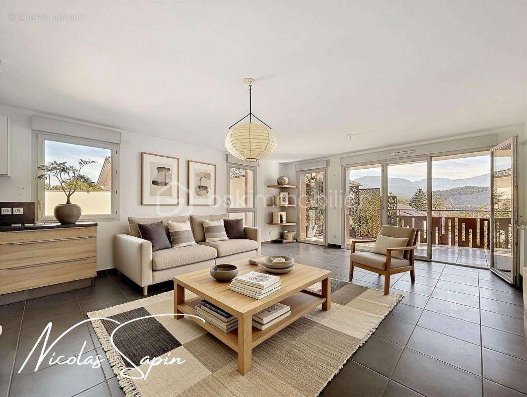 Appartement à CLAIX