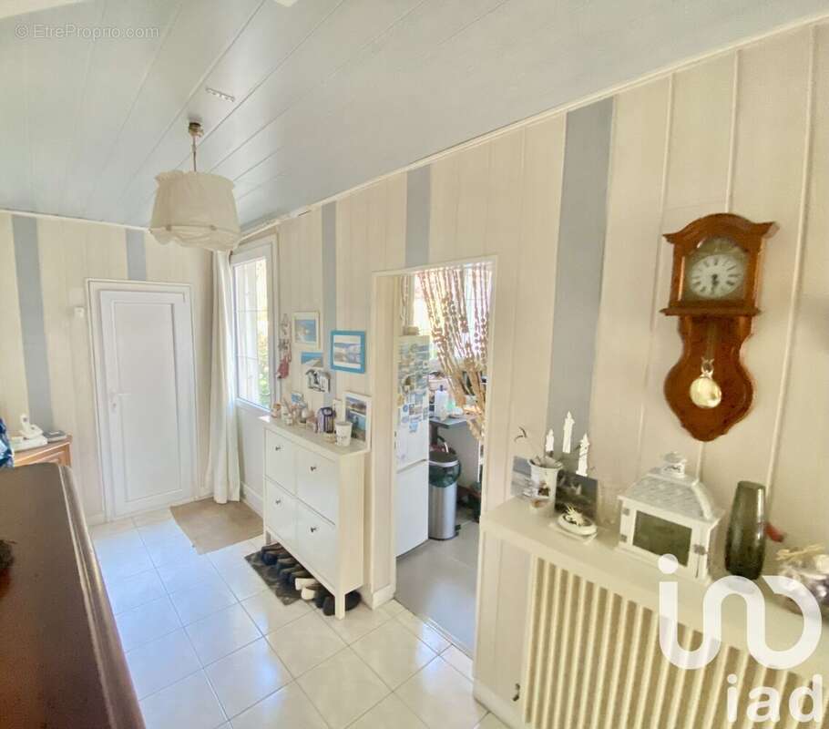 Photo 2 - Maison à SAVIGNY-SUR-ORGE