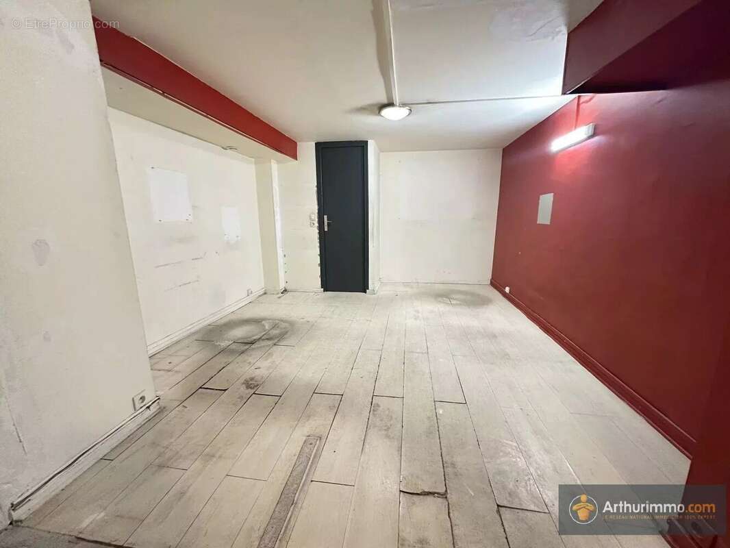 Commerce à LES PAVILLONS-SOUS-BOIS