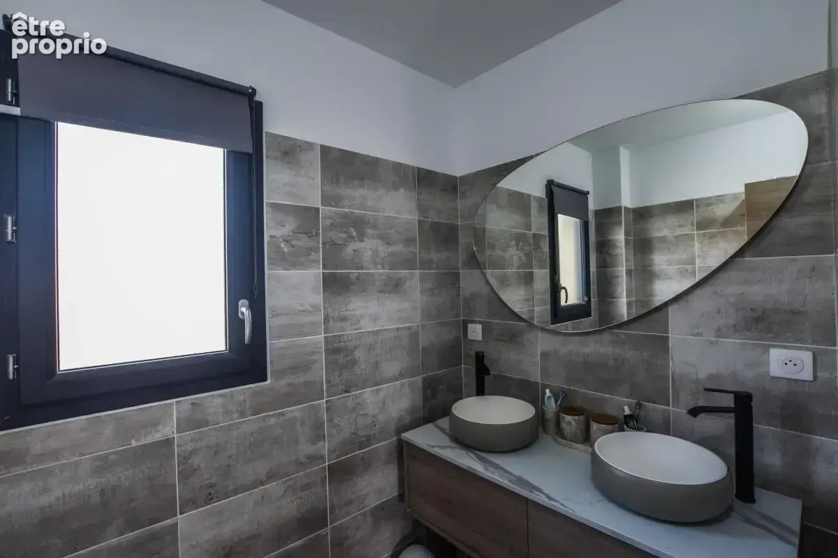 Superbe maison neuve avec DPE A, trois chambres, jardin et garage à Domazan ! - photo 11