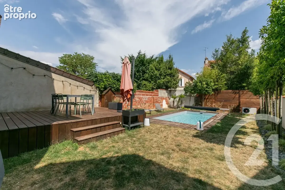 Maison 114 m² à Saint-Maur-Des-Fosses  - photo 11