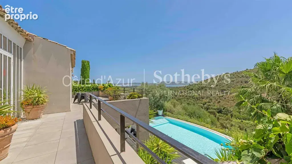 Propriété avec piscine et vue mer à Grimaud, proche de Saint-Tropez - photo 20