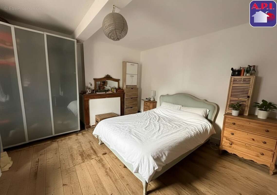 Maison à PRAT-BONREPAUX