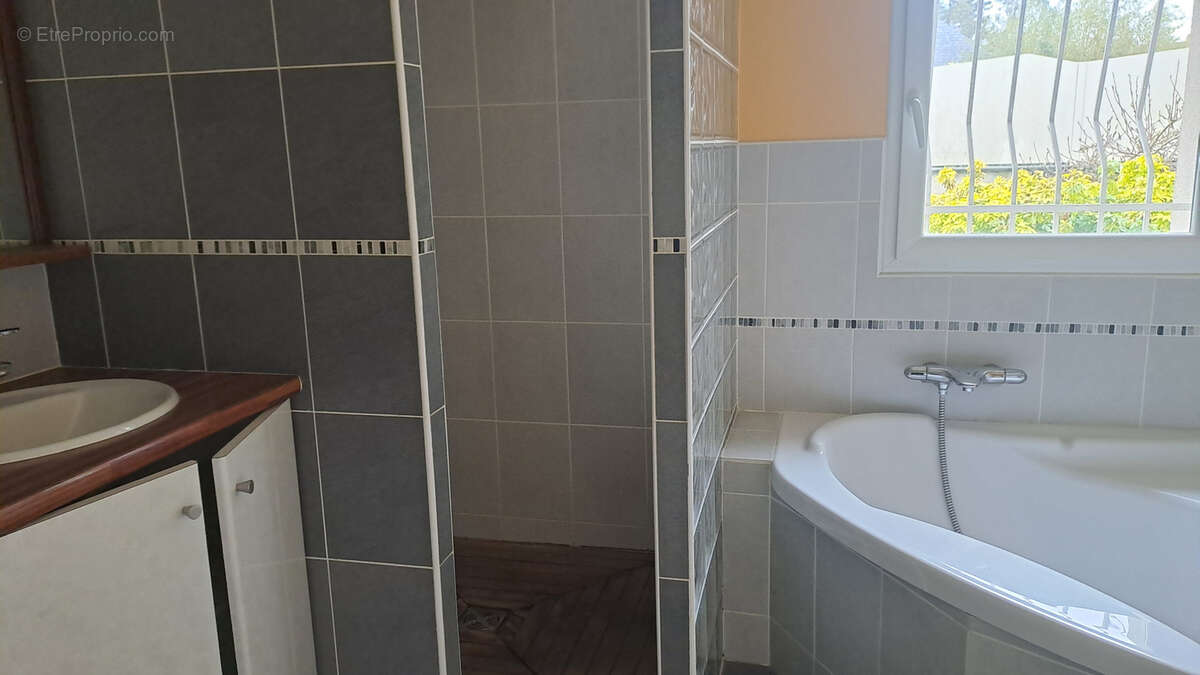 Maison à JUIGNE-SUR-LOIRE