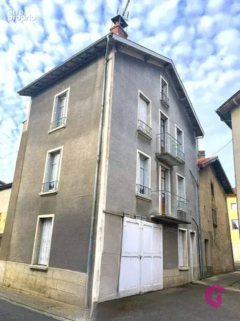 Maison à MARSAC-EN-LIVRADOIS