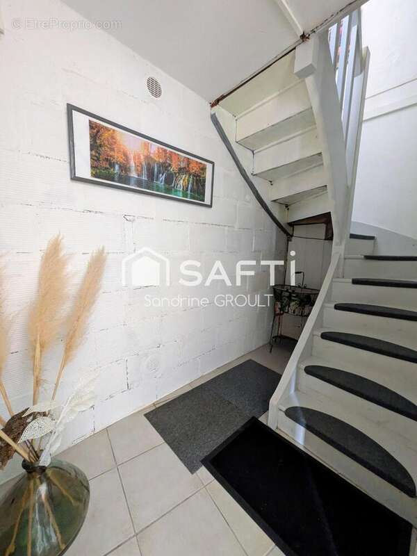 Photo 7 - Maison à FAUGERES