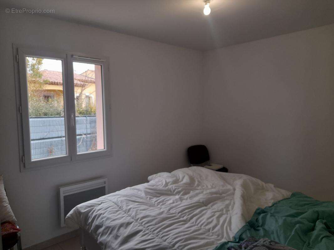 Maison à VINON-SUR-VERDON