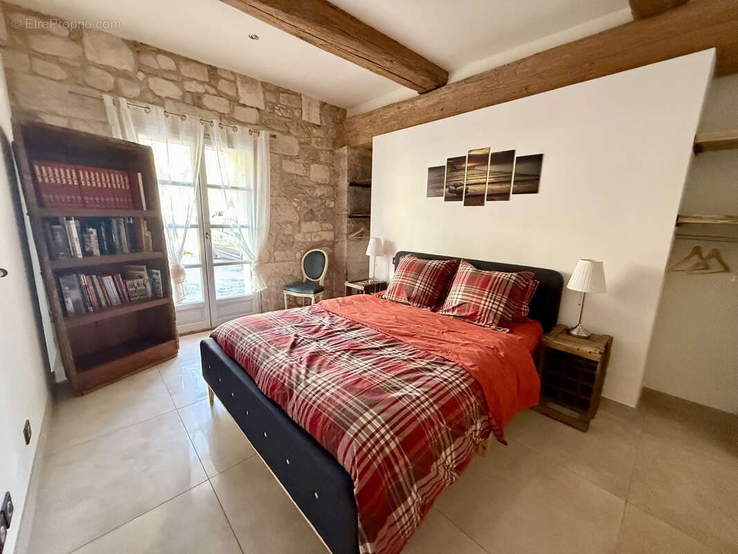 Maison à LES MATELLES