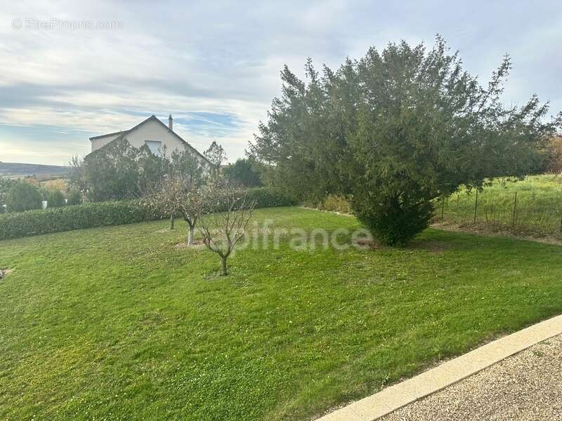 Maison à SAINT-BRIS-LE-VINEUX