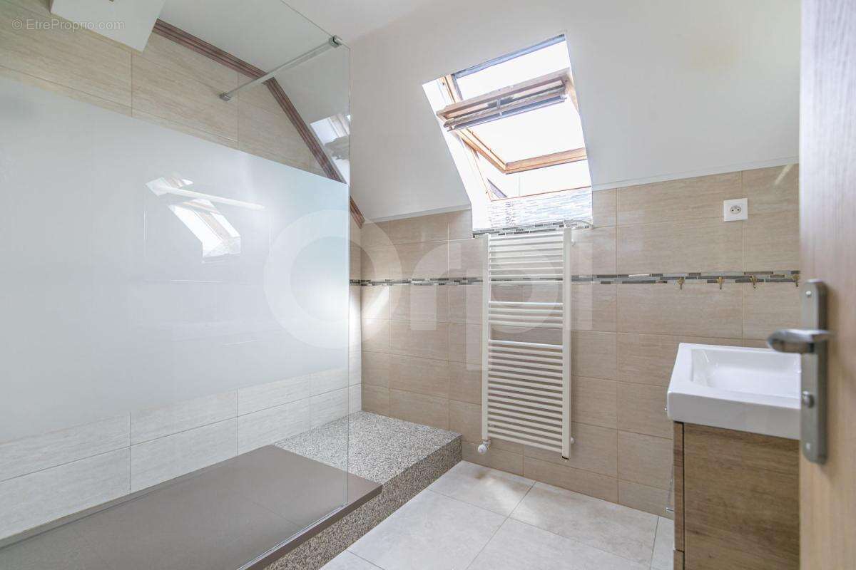 Maison à BOISSY-SAINT-LEGER