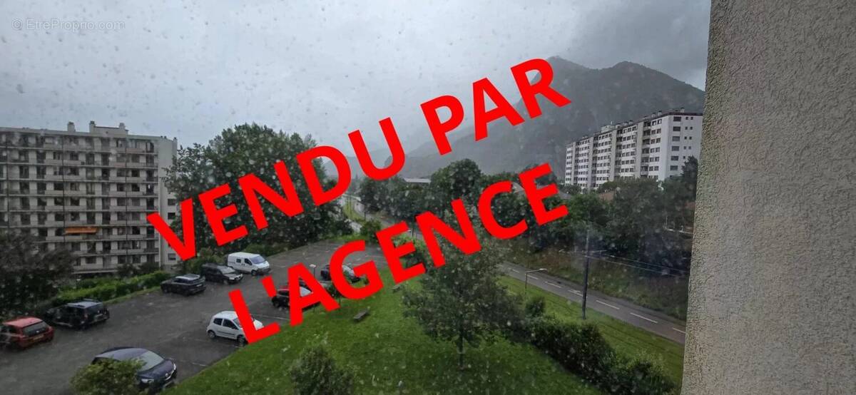 Appartement à SAINT-EGREVE