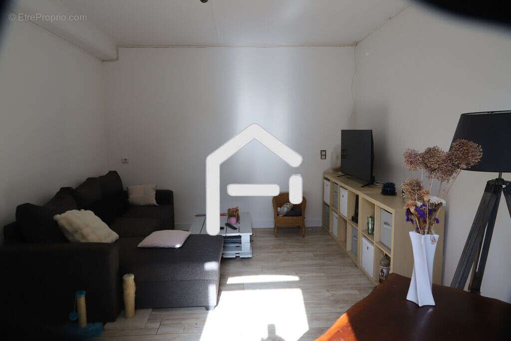 Maison 100 m² à Crampagna  - photo 3