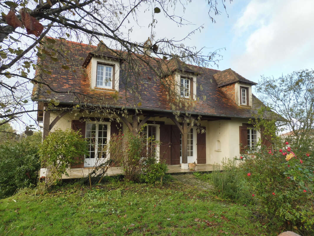 Maison à RIBERAC