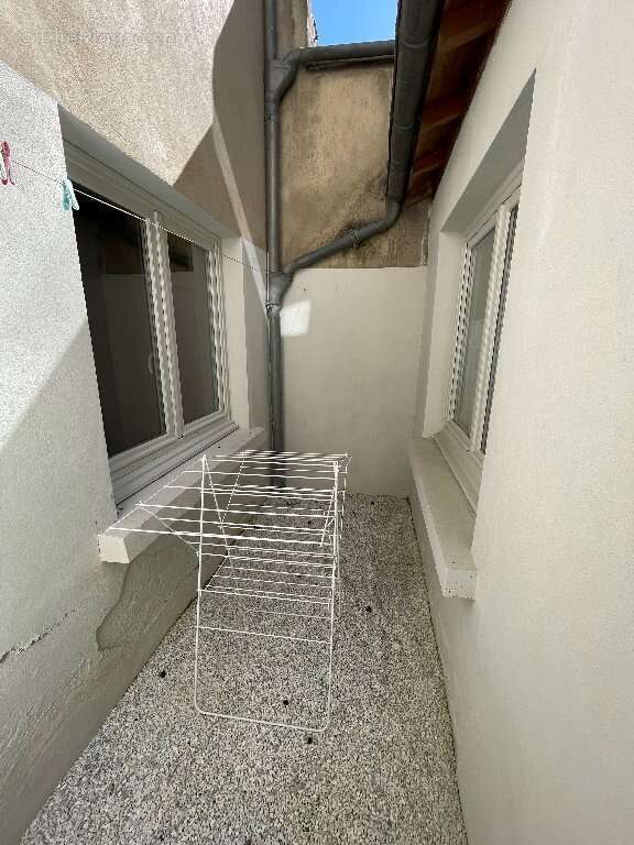 Appartement à MOULINS-ENGILBERT