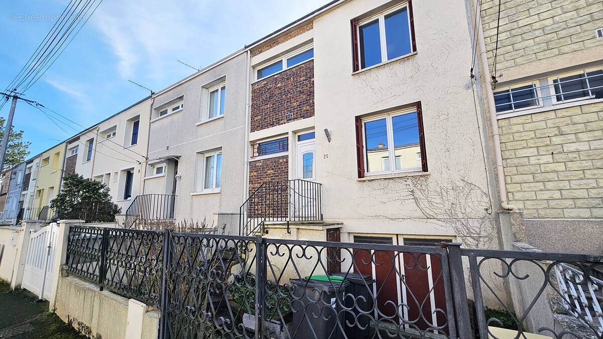 Maison à MORSANG-SUR-ORGE