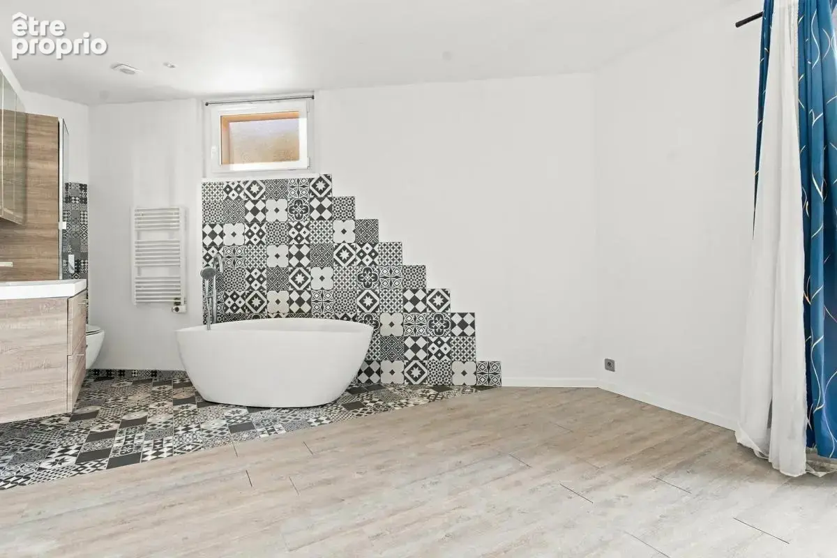 Triplex de 4 pièces de 76 m² au Pré-Saint-Gervais - photo 6