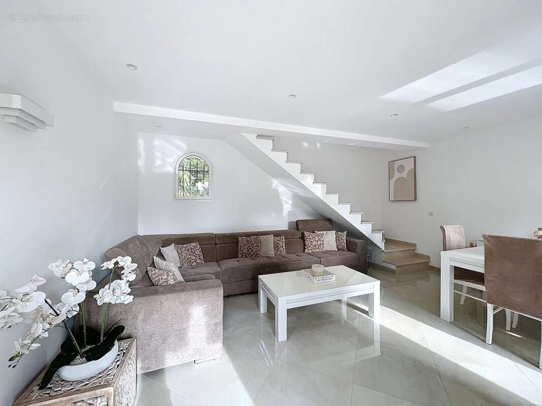Maison à CANNES
