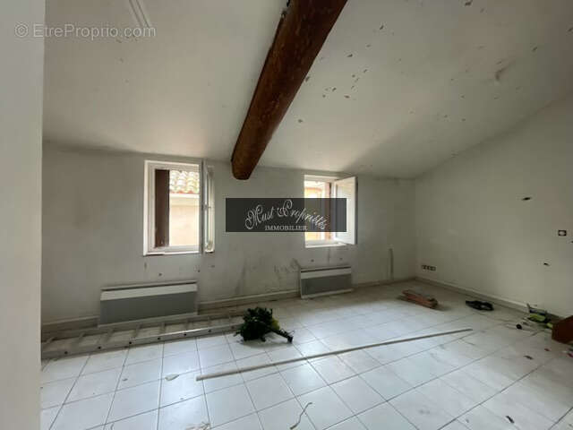 Immeuble avec 2 logements, rapport 11,20 %. - photo 9