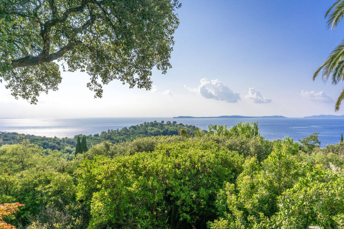Maison à RAYOL-CANADEL-SUR-MER