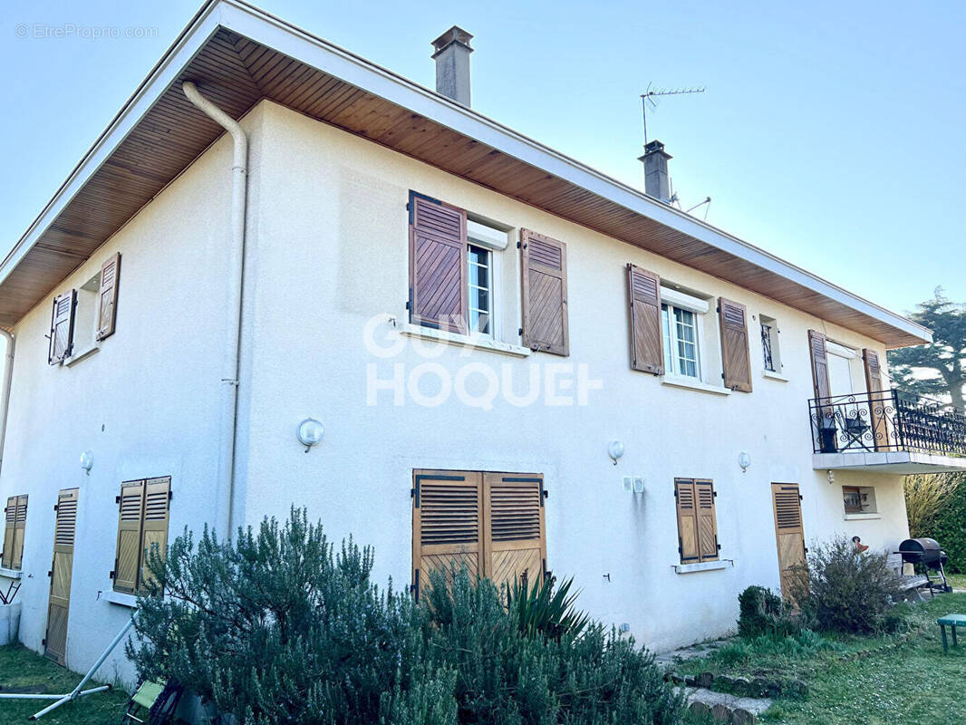 Maison à RILLIEUX-LA-PAPE