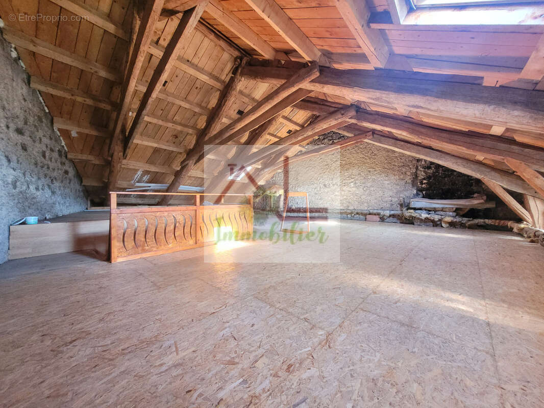 Maison de village de 137 m2 - photo 9