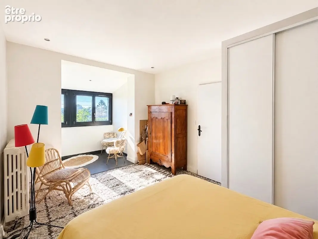 Maison années 1930 T6 de 152 m² avec 4 chambres + bureau jardin - photo 8