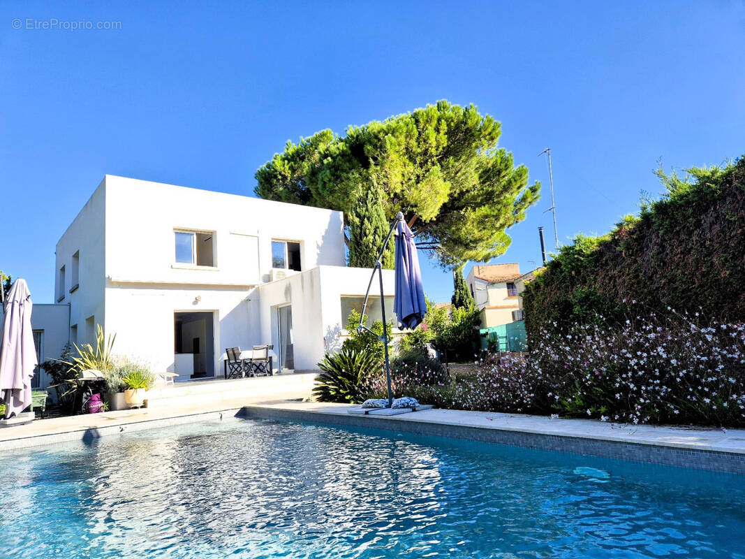 Maison à LEZIGNAN-LA-CEBE