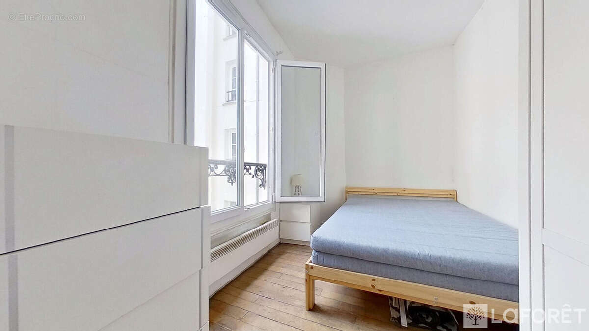 Paris XVII Batignolles 2 pièces 32,39 m² - photo 5