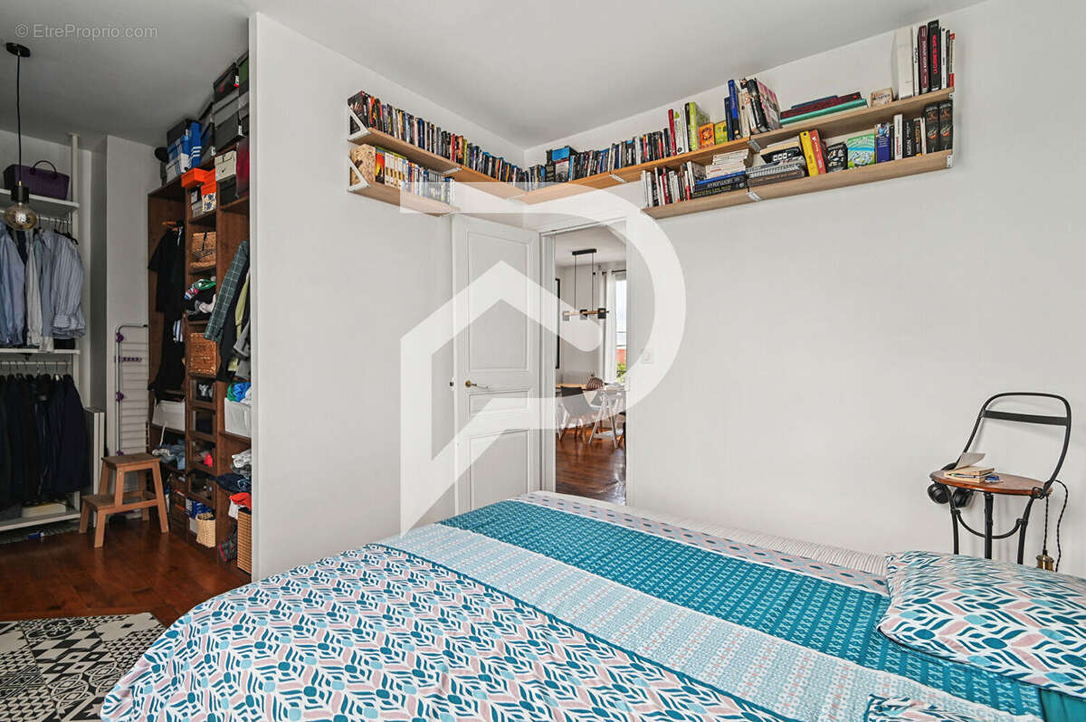 Appartement à COLOMBES