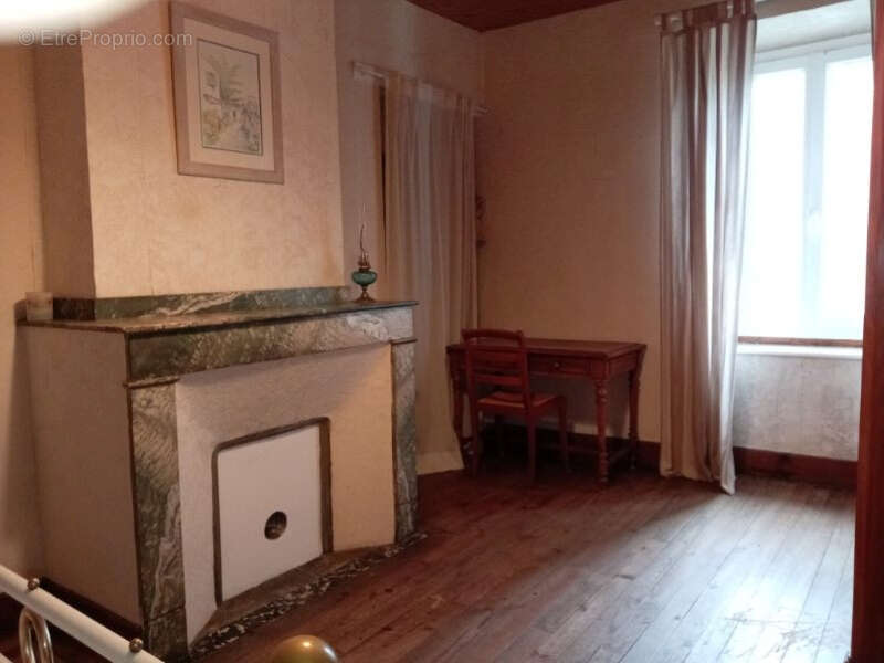 Maison à CASTILLON-EN-COUSERANS