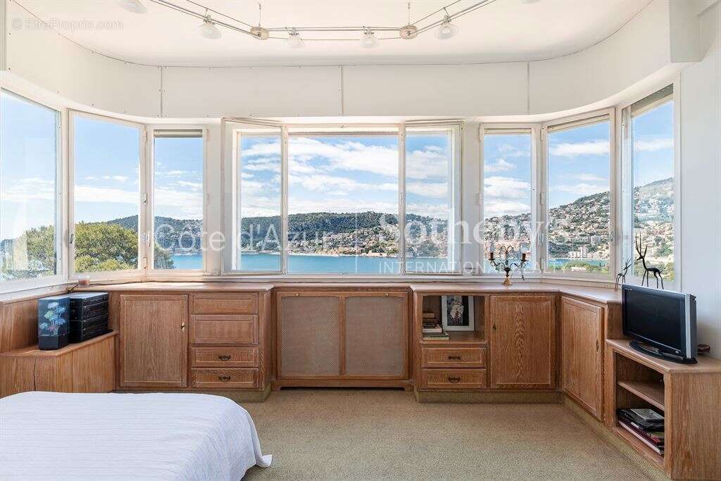 Villa Ligne Droite : Splendide villa Art Déco avec vue mer à vendre à Saint-Jean-Cap-Ferrat - photo 9