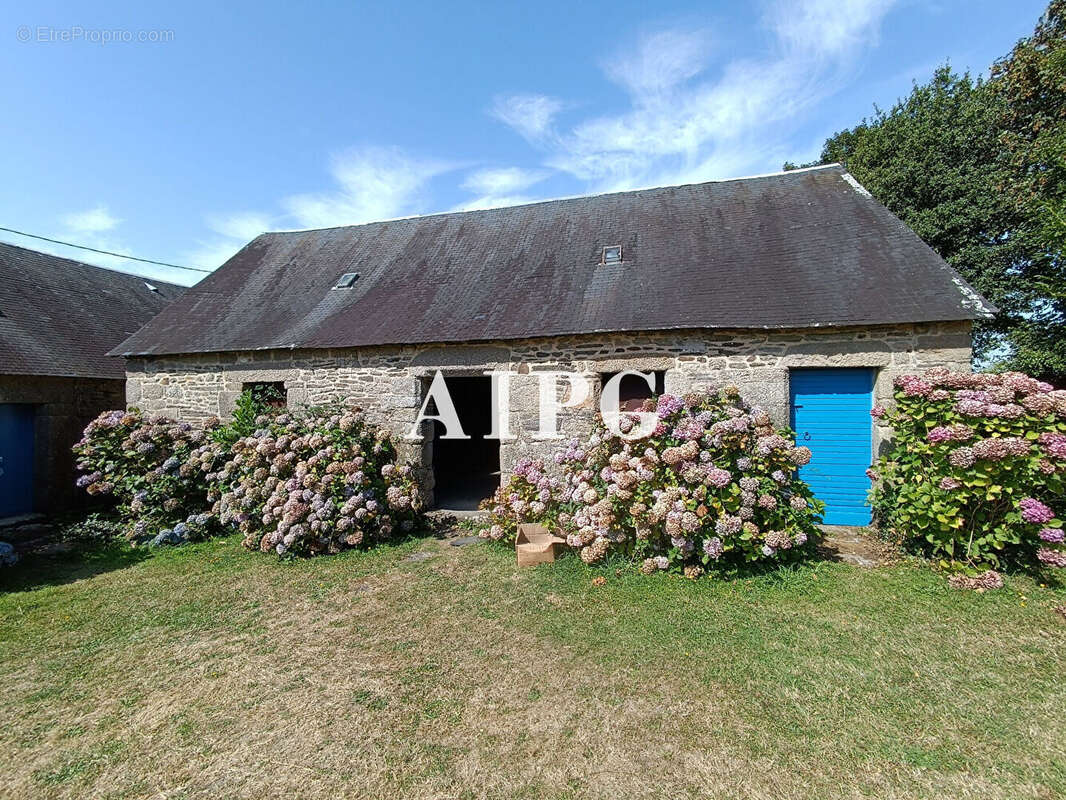 Kergrist-Moelou, maison à vendre - photo 11