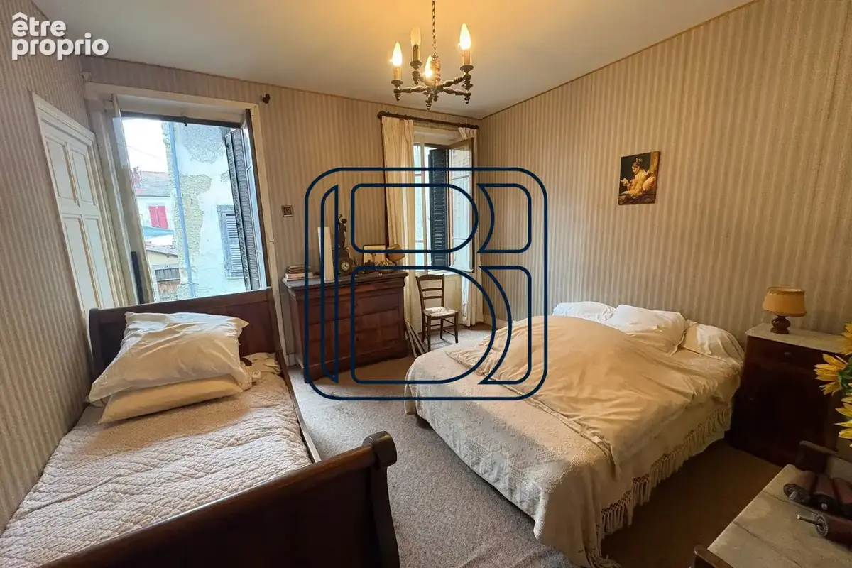 Maison 4 pièces 80 m² à vendre à Ambert (63600) - photo 5