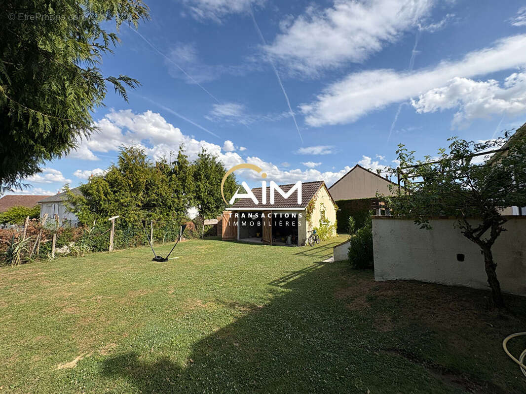 Maison à CHATEAU-RENAULT