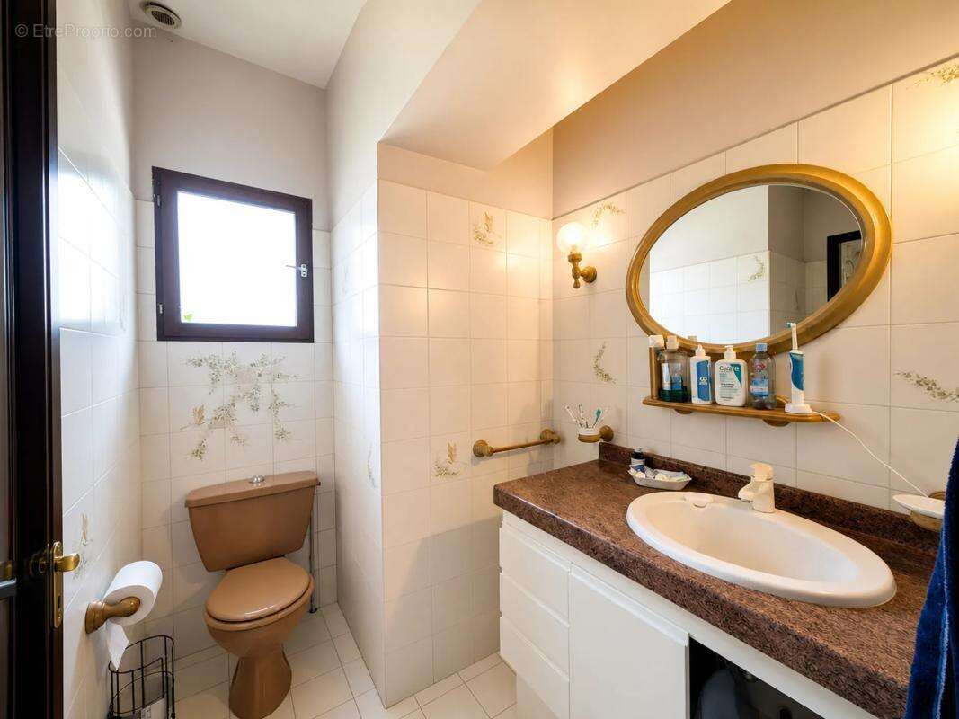 Maison familiale de 168m² avec jardin à Mézières-sur-Seine - photo 11