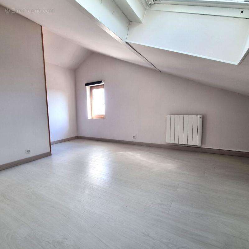Appartement à LYON-8E