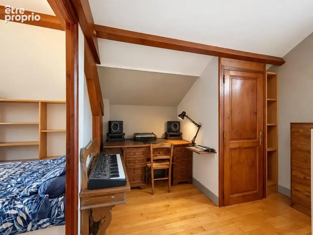 Exclusivite- pommiers-maison centre village - photo 6