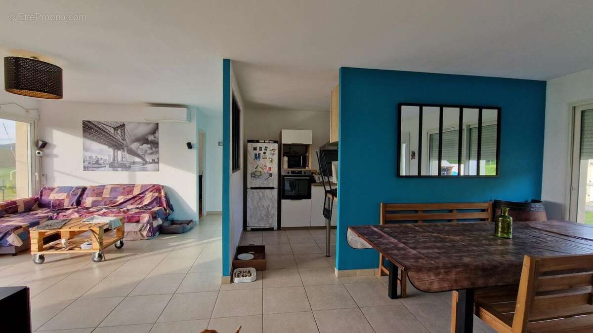 Maison à MONTSAUNES